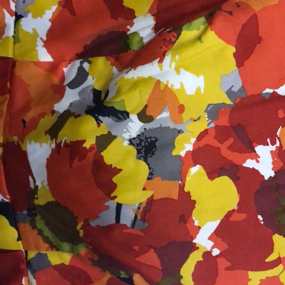 Bright floral summer dress by Ixia. - Picture 2 of 4